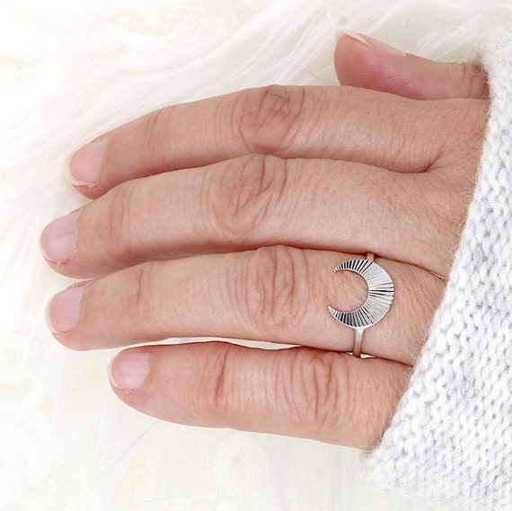 925 silver crescent moon ring for women