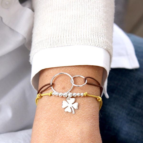 bracelet cordon anneaux entrelacés argent pour femme