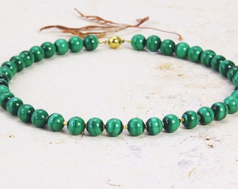 Malachite necklace with gold-plated silver elements