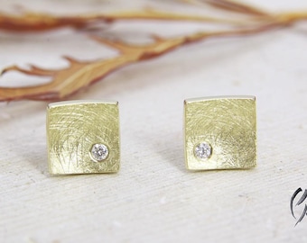 Studs Gold 585/-, square with brilliant , concave, matte scratched, 6 x 6 mm