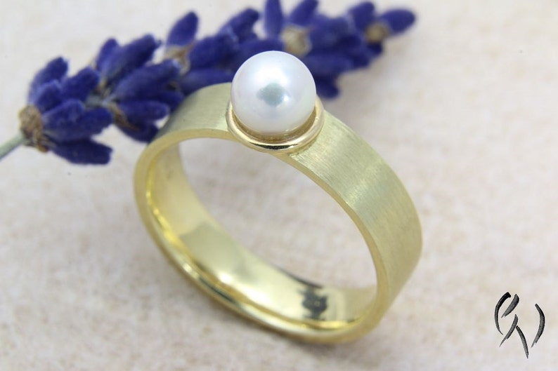 Ring Gold 585/ with Akoya pearl, pearl ring, handmade image 1