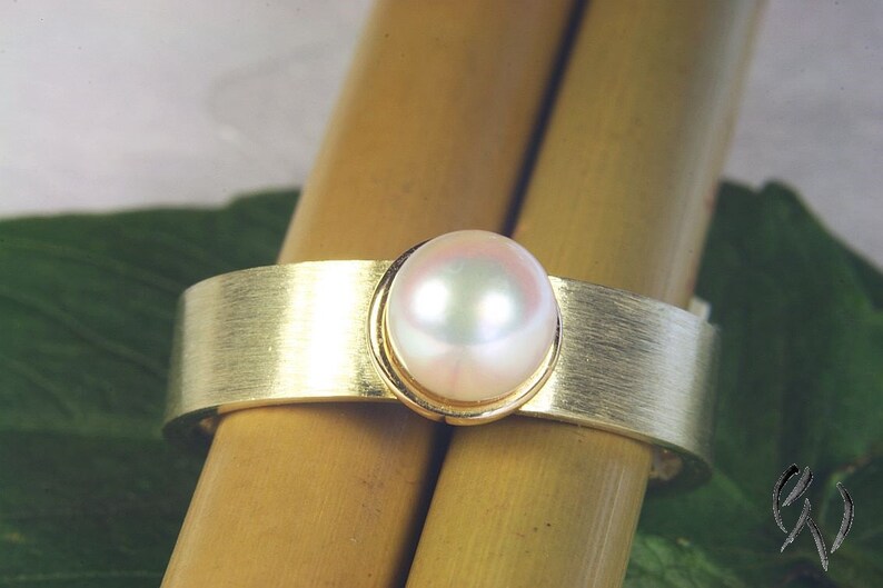 Ring Gold 585/ with Akoya pearl, pearl ring, handmade image 4