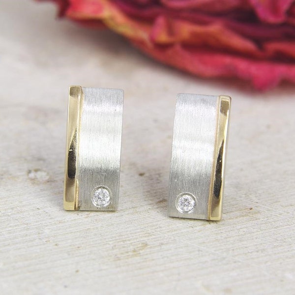 Rectangular stud earrings platinum 950/- and gold with brilliant