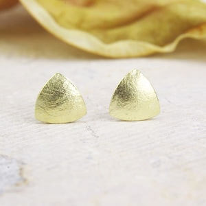 Stud earrings gold 585/, mini triangle paper structure, handmade image 1