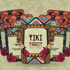 Tarocchi Tiki – Arcani Maggiori – Inglese – Mazzo di Tarocchi Tropicali per Divinazione, Vibrazioni dell'Isola e Intuizione Spirituale Ispirato alla Cultura Tiki