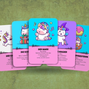 May include: Five colorful cards with illustrations of unicorns in various poses. Each card has a German word and a description in German. The words are "Der Narr", "Die Kaiserin", "Der Magier", "Die Priesterin", and "Der Kaiser".