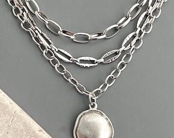 3 pcs/set, layered necklaces /NON-TARNISH CHAIN steel, semi chunky thick / antique silver plated metal pendant Organic Disc / modern boho