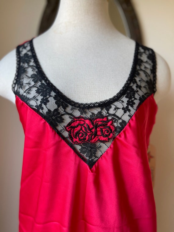 Vintage Claudia Phillips Red nightgown with black… - image 7