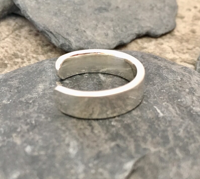 Wide toe ring Womens toe ring Silver midi ring Sterling silver toe ring Mens toe ring Toe ring sterling silver