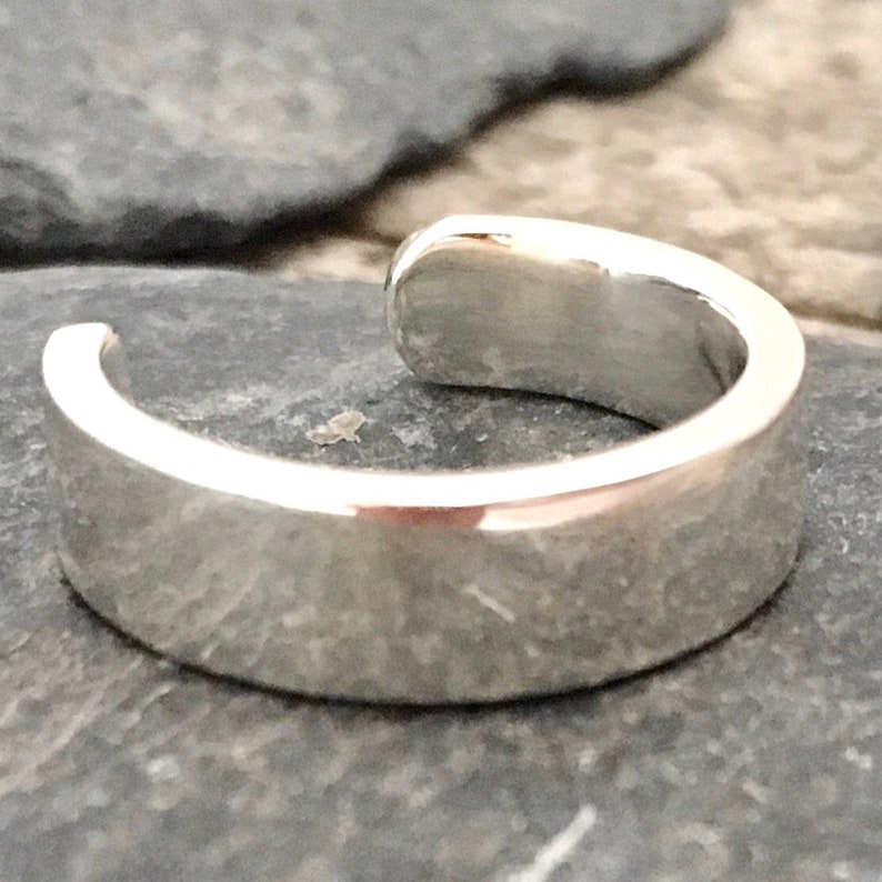 Silver toe ring, Toe ring sterling silver, Adjustable toe ring, Silver midi ring, Knuckle ring, Plain silver ring, Toe band image 7