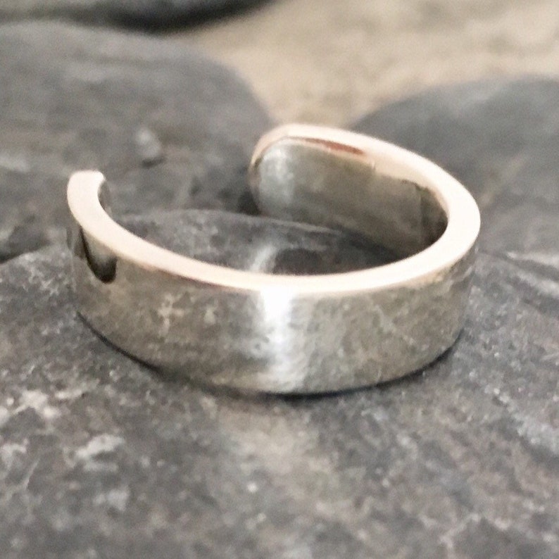 Wide toe ring Womens toe ring Silver midi ring Sterling silver toe ring Mens toe ring Toe ring sterling silver