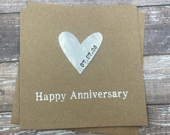 Tarjeta personalizada del sexto aniversario de hierro - Corazón gris de color hierro personalizado - Personalizar grabado - A medida 5 x 5 pulgadas (127 mm x 127 mm)