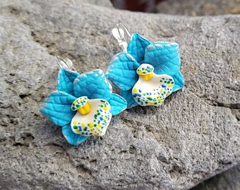 Polymer clay  orchids earrings, Floral earrings sculpted flower,  Drop earrings blue , Light blue orchid earrings, Orchid earrings