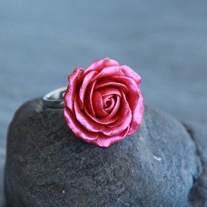 Ruby red flower ring Floral rings Handmade jewelry Polymer clay ring Adjustable silver ring Rose ring Gift woman Gift for her