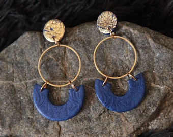 Polymer clay earrings modern, Blue clay earrings, Navy blue earrings, Dark blue and gold earrings, Dangle earrings clay hoop, Gift for women