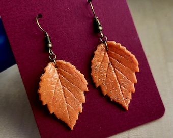 Burnt orange leaf earrings clay/ Dangle earrings boho/ Botanical earrings polymer clay/ Real leaf earrings/ Fall colors earrings