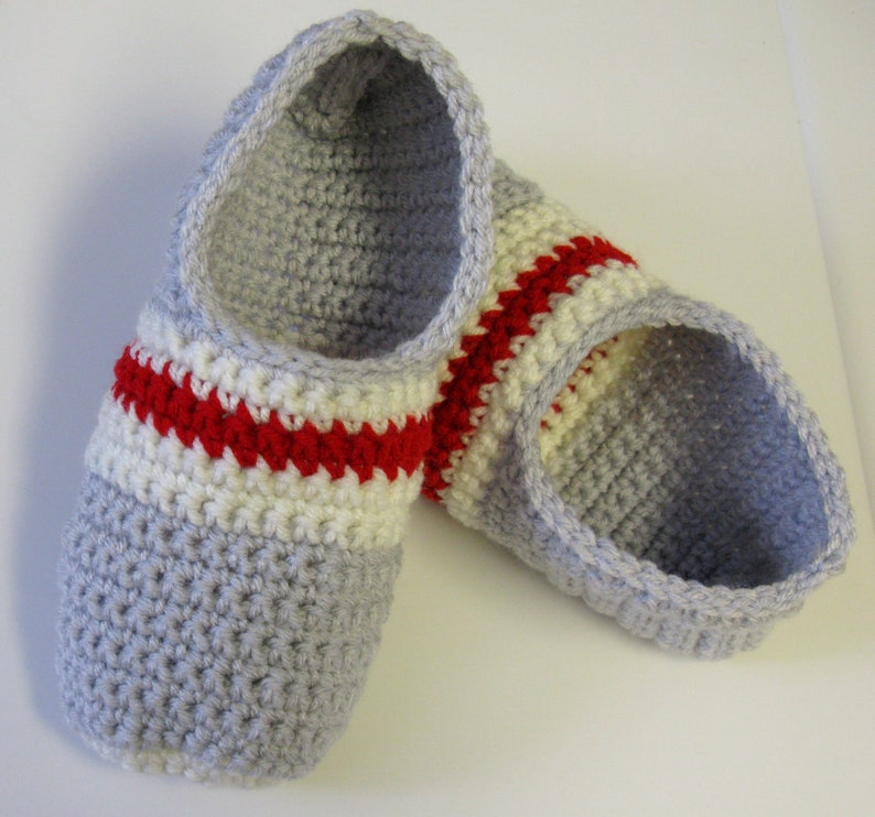 Crochet PATTERN Men's Sock Monkey Slippers, Work Sock Slippers, Easy Pattern, English French PDF 31 image 5