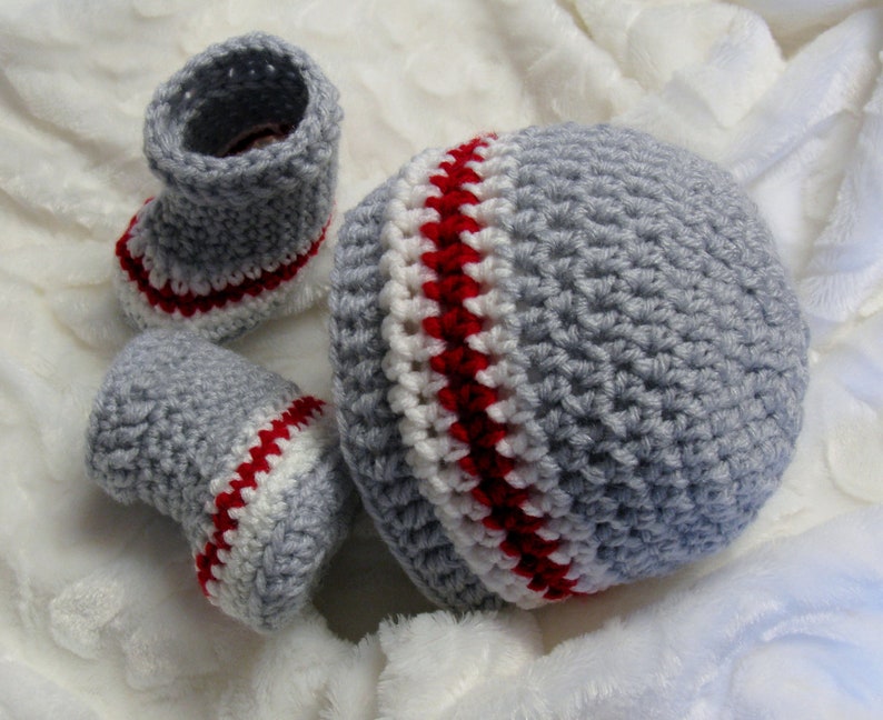 Crochet PATTERN Baby Sock Monkey Booties and Beanie Set, 0-12 months, Work Sock Booties and Hat Set, Easy Pattern, English French DUO 1 image 4