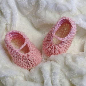 Crochet PATTERN Mary Jane Baby Slippers, 0-12 months, Mary Jane Baby Slippers, Baby Girl Slippers, Easy Pattern, English French PDF 51 image 2