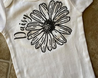 Daisy bodysuit/Daisy shirt/Daisy baby outfit