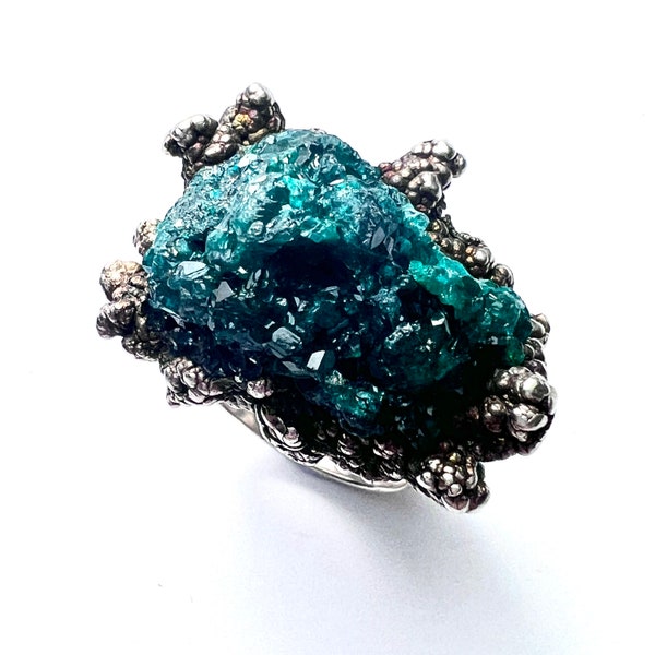 Huge 1973 Vintage Raw Dioptase Druzy Crystal Sterling Silver Brutalist Modernist Ring