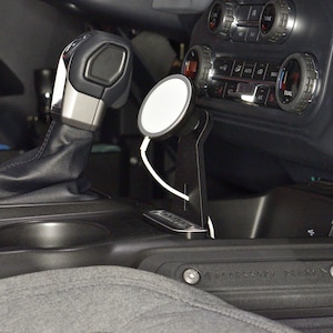 Ford Bronco MagSafe Wireless Charger Phone Mount Magnetic Swivel Holder | Bronco Accessories 2021–2025 | Console Mount for iPhone