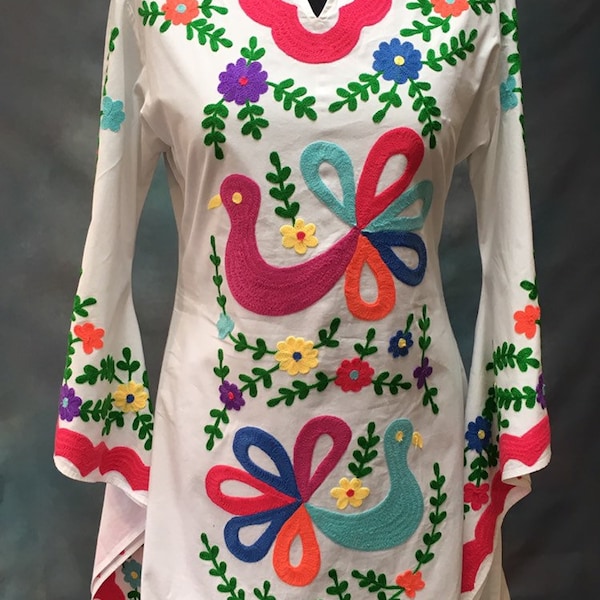 Tout nouveau Pachamama Woodstock brodé 100% coton caftan mexicain robe à manches kimono mariage, festival, cinco de mayo, XS S M L XL XXL