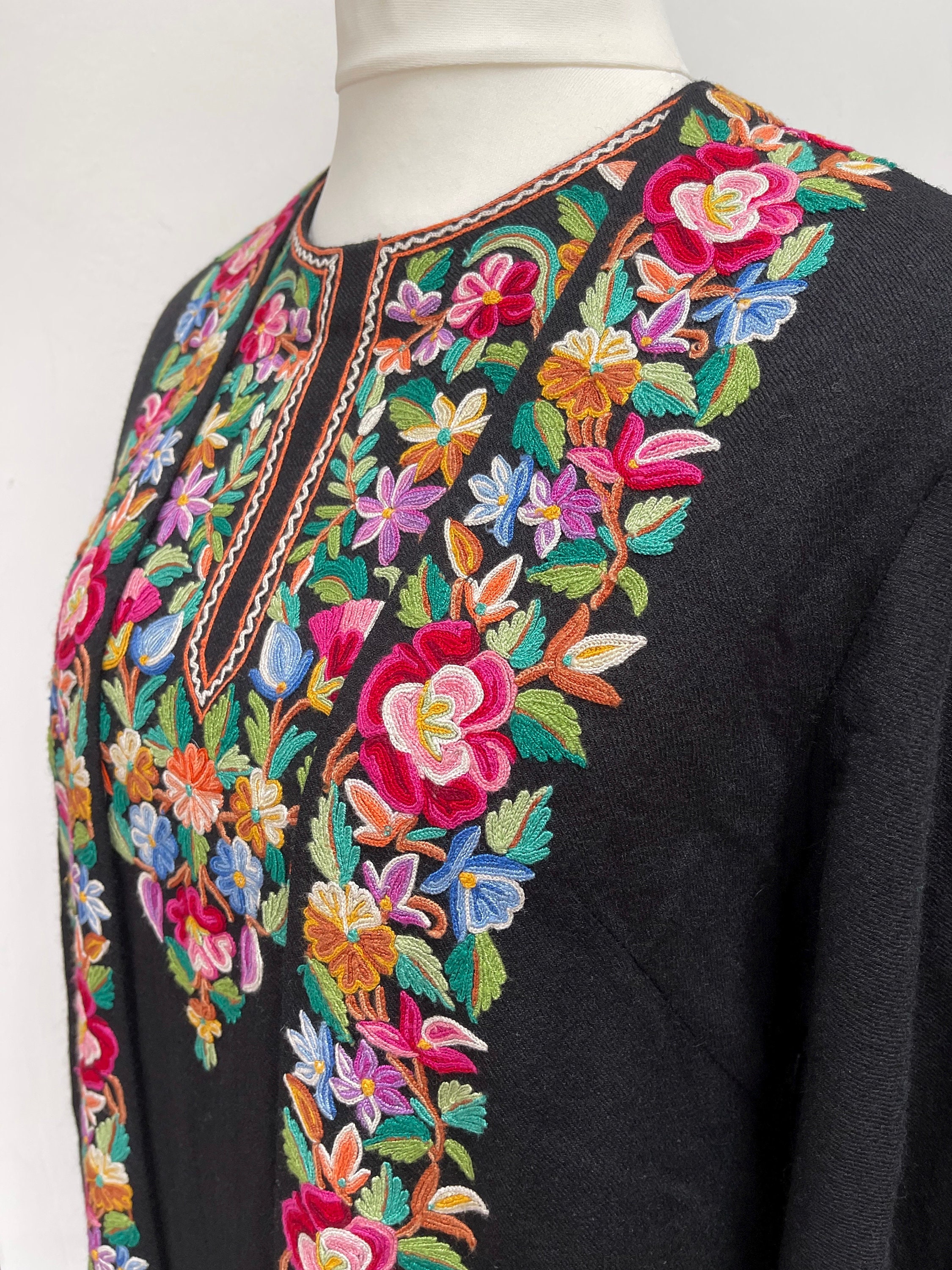 Beautiful Long Vintage 70s Kashmiri Embroidered Black 2 in 1 Gown Maxi Dress Kaftan Sz UK 12 14 US 8 10 Etsy