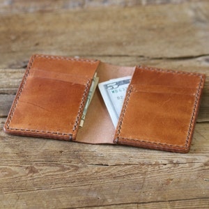 Men's Wallet - Real Full Grain Leather Wallet - Hand Stitched -  Handcrafted Mens Wallet - Made from Italian leather