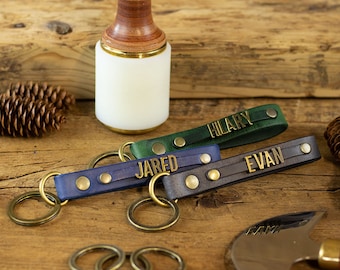 Leather Keychain, Metal letter key tag, Personalised key fob, Handcrafted Keychain, Custom key chain, Antique brass or Nickel keyring