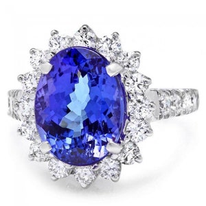 5.60 Carats Natural Tanzanite and Diamond 14k Solid White Gold Ring