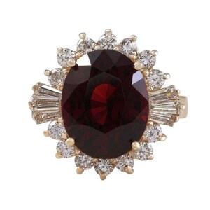 10.10 Carats Natural Red Garnet and Diamond 14k Solid Yellow Gold Ring