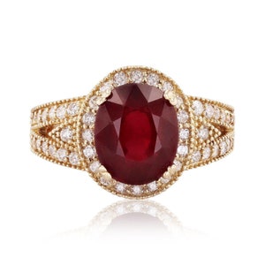 6.70 Carats Red Ruby and Natural Diamond 14k Solid Yellow Gold Ring