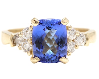 3.50 Carats Natural Very Nice Looking Tanzanite and Diamond 14K Solid Yellow Gold Ring