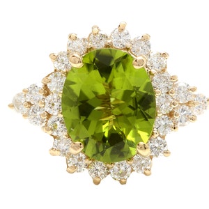 4.35 Carats Natural Peridot and Diamond 14k Solid Yellow Gold Ring