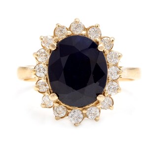 4.80 Carats Natural Sapphire and Diamond 14K Solid Yellow Gold Ring