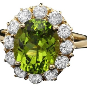 5.35 Carats Natural Peridot and Diamond 14k Solid Yellow Gold Ring