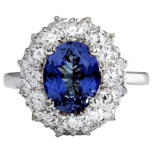 4.75 Carats Natural Tanzanite and Diamond 14k Solid White Gold Ring