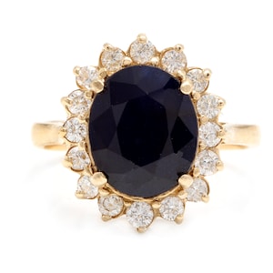 6.70 Carats Natural Sapphire and Diamond 14k Solid Yellow Gold Ring