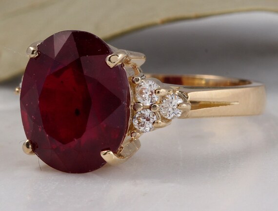 Bague rubis diamant en or jaune - Bijoux et montres
