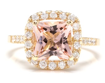 Anillo de oro amarillo de 3.10 quilates morganita natural y diamante de 14k