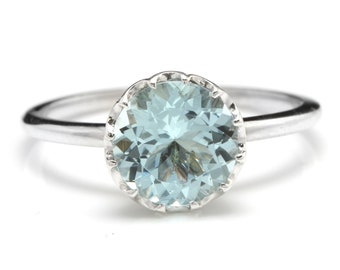 2.00 Carats Exquisite Natural Aquamarine 14k Solid White Gold Ring