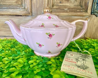 Sadler Pink Ditsy Rose Teapot