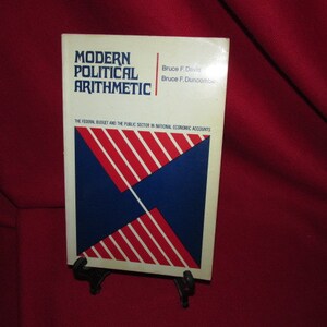 Economics:&quot; Modern Political Arithmetic...&quot; by Davie & Duncombe