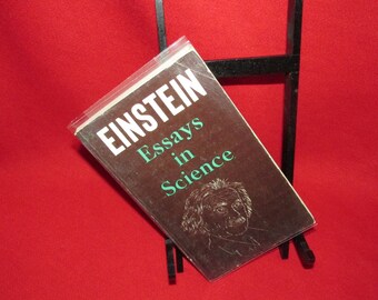 Einstein, Essays in Science (Paperback)