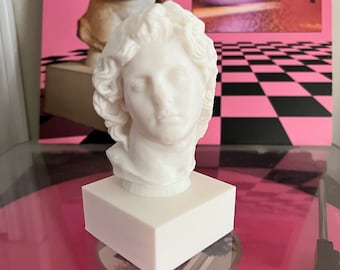 Vaporwave Helios Bust – Classical Greek Statue, Aesthetic Room Decor, 3D Printed Sculpture