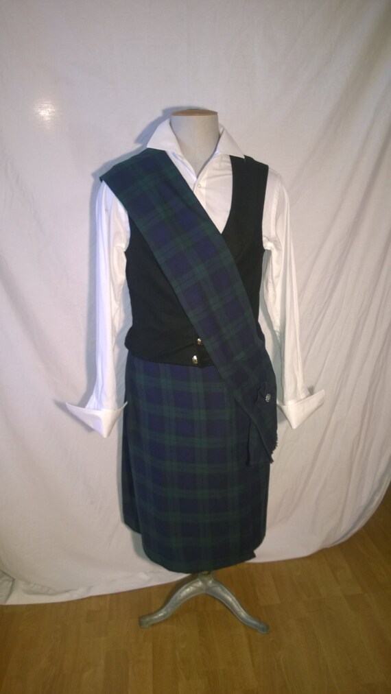 green and blue kilt