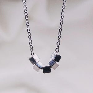 Silver Cube Fidget Necklace – Sliding Customisable Bead Pendant