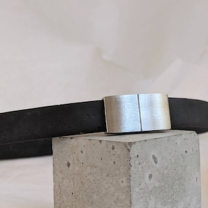 Black Vegan Cork Halloween Alternative Choker: Stainless Steel Magnetic Clasp