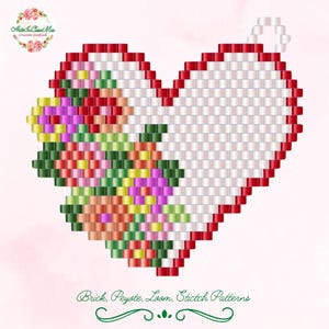 Könnte beinhalten: Ein herzförmiges Perlenmuster mit einem floralen Design in Rot, Rosa, Grün, Gelb und Orange. Das Muster ist mit roten und weißen Perlen umrandet. Der Text "Brick, Peyote, Loom, Stitch Patterns" befindet sich am unteren Rand des Bildes.